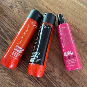Matrix Total Results Mega Sleek & Miracle Creator Hair Set - Red & Pink
